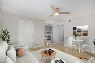 3402 N 32nd St Unit 116, Phoenix, AZ 85018
