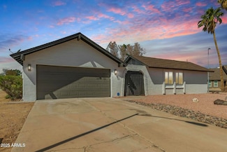 4901 W Augusta Cir, Glendale, AZ 85308