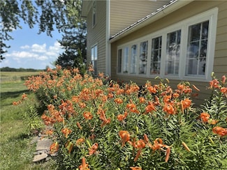 10818 State Highway Jj, Liberty, MO 64068