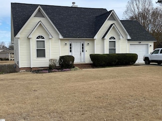 1102 Northlake Dr, Greenwood, SC 29649