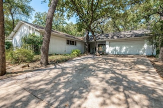 3405 Lynnwood Dr, Arlington, TX 76013