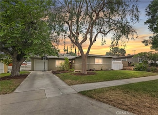 3075 Ronald St, Riverside, CA 92506