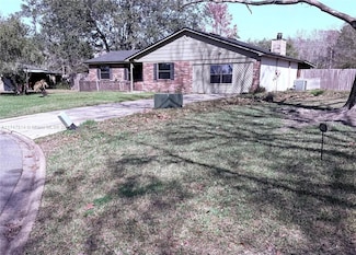 201 Teakwood Cir N, Middleburg, FL 32068