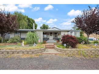 1206 U S 197, Maupin, OR 97037