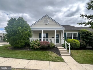 1556 Foresman Dr Unit 141, Pottstown, PA 19464