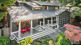 6687 NE Bayview Blvd, Bainbridge Island, WA 98110