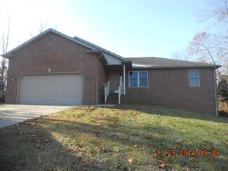449 W Prancer Dr N, Santa Claus, IN 47579