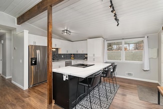 5106 Greenwood Dr, New Brighton, MN 55112