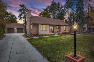 30675 Tennessee St, Roseville, MI 48066