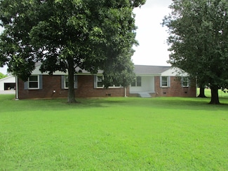 667 Eastover Rd, Lebanon, TN 37090