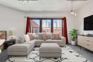 2502 Live Oak St Unit 317, Dallas, TX 75204