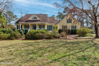 612 Vale Dr, Wilmington, NC 28411