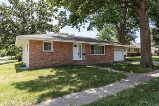 1203 Main St, Adel, IA 50003