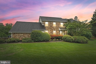 9 Thornberry Ln, Hockessin, DE 19707