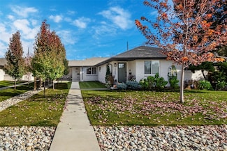 3302 Jasmine St, Denver, CO 80207