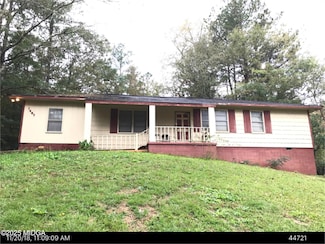1467 New Castle Dr, Macon, GA 31204