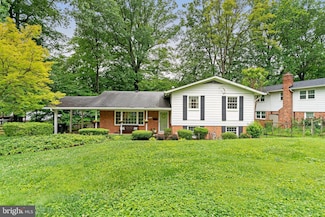 3402 Albion Ct, Fairfax, VA 22031