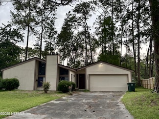 10633 Berghley Ct N, Jacksonville, FL 32257