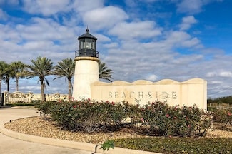 2913 Southshore Dr, Palacios, TX 77465