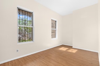 32-68 30th St Unit 1, Queens, NY 11106