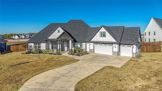 2051 Constitution Ct, Nevada, TX 75173