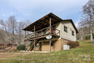 70 Apple Blossom Ln, Maggie Valley, NC 28751