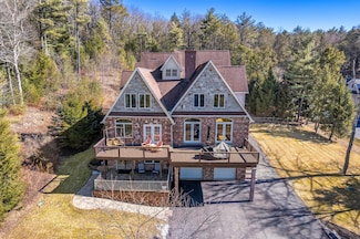 235 Plantation Dr, Lehighton, PA 18235