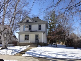 412 Bullis St, Kenyon, MN 55946