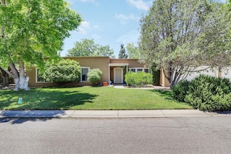 2817 Indian Farm Ln NW, Albuquerque, NM 87107