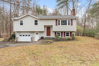 1 Westwood Dr, Londonderry, NH 03053
