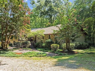 1421 Flying Hawk Rd, Apex, NC 27523