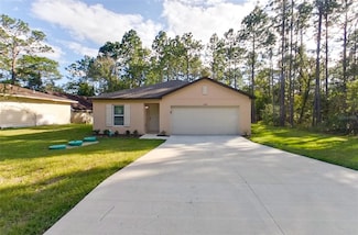 1244 W Hanover Ln, Citrus Springs, FL 34434