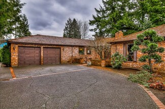 8712 Talbot Rd, Edmonds, WA 98026