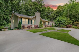 24 Arrow Ct, Lavonia, GA 30553