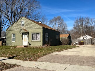 950 Drexel Blvd, Machesney Park, IL 61115