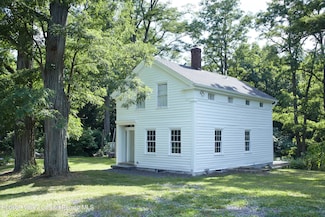 203 Big Woods Rd, Freehold, NY 12431