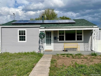98 N 12th Ave, Brighton, CO 80601