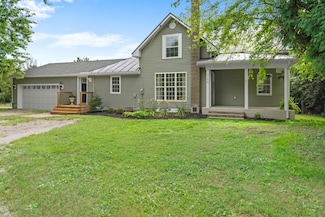 3190 W Bacon Rd, Hillsdale, MI 49242
