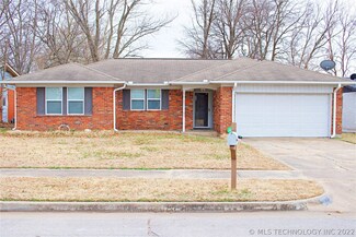 12512 E 27th St, Tulsa, OK 74129