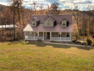 177 Gilchrist Ave, Tornado, WV 25202