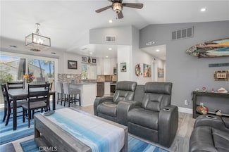 37 Fleurance St, Laguna Niguel, CA 92677