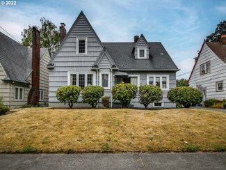 1955 SE 21st Ave, Portland, OR 97214