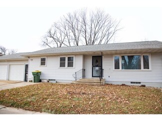 210 7th Ave SW, Pipestone, MN 56164
