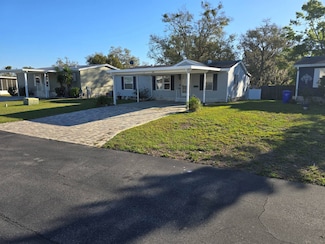 1548 Valiant Dr, Lakeland, FL 33810