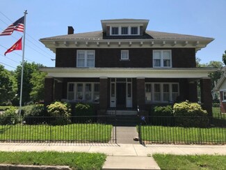 32 Mcclurg St, Westfield, NY 14787