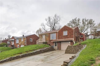 229 Creston Dr, West Mifflin, PA 15122