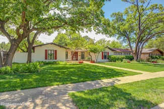 4615 11th St, Lubbock, TX 79416