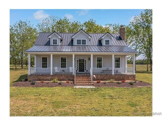 12013 Mary Ball Rd, Kilmarnock, VA 22482