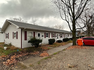 6 N Lafayette St, Worthington, IN 47471