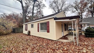 2704 Evans St, Fort Wayne, IN 46806